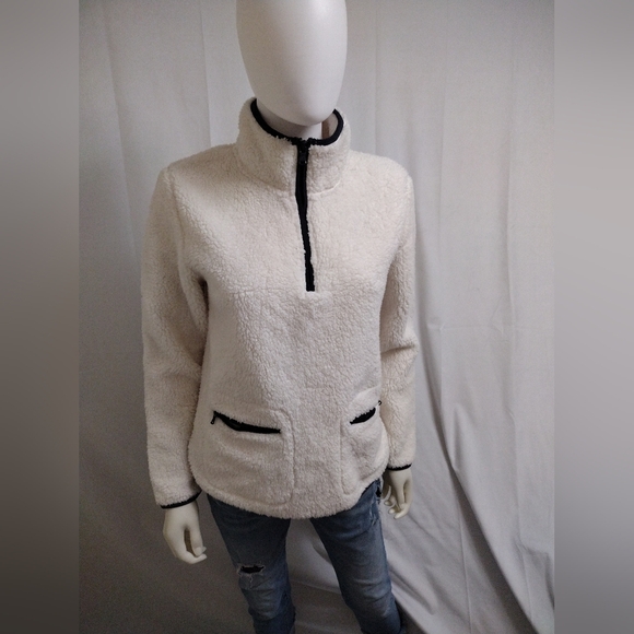 Nautica Half Zip Pull Over - Picture 7 of 11